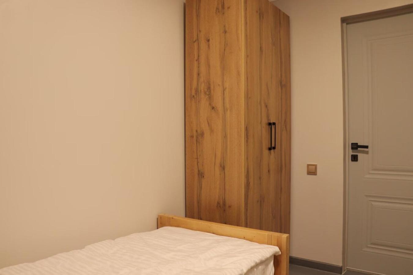 Salamat Hotel Bishkek Ngoại thất bức ảnh